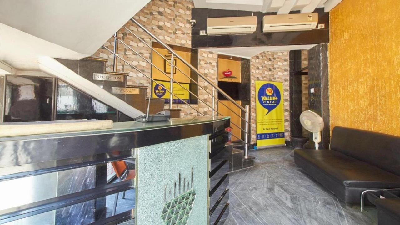 Hotel Diamond Suites Kolkata Bagian luar foto