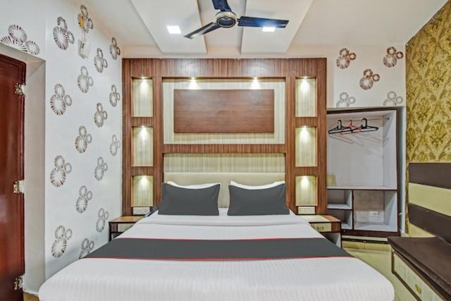 Hotel Diamond Suites Kolkata Bagian luar foto