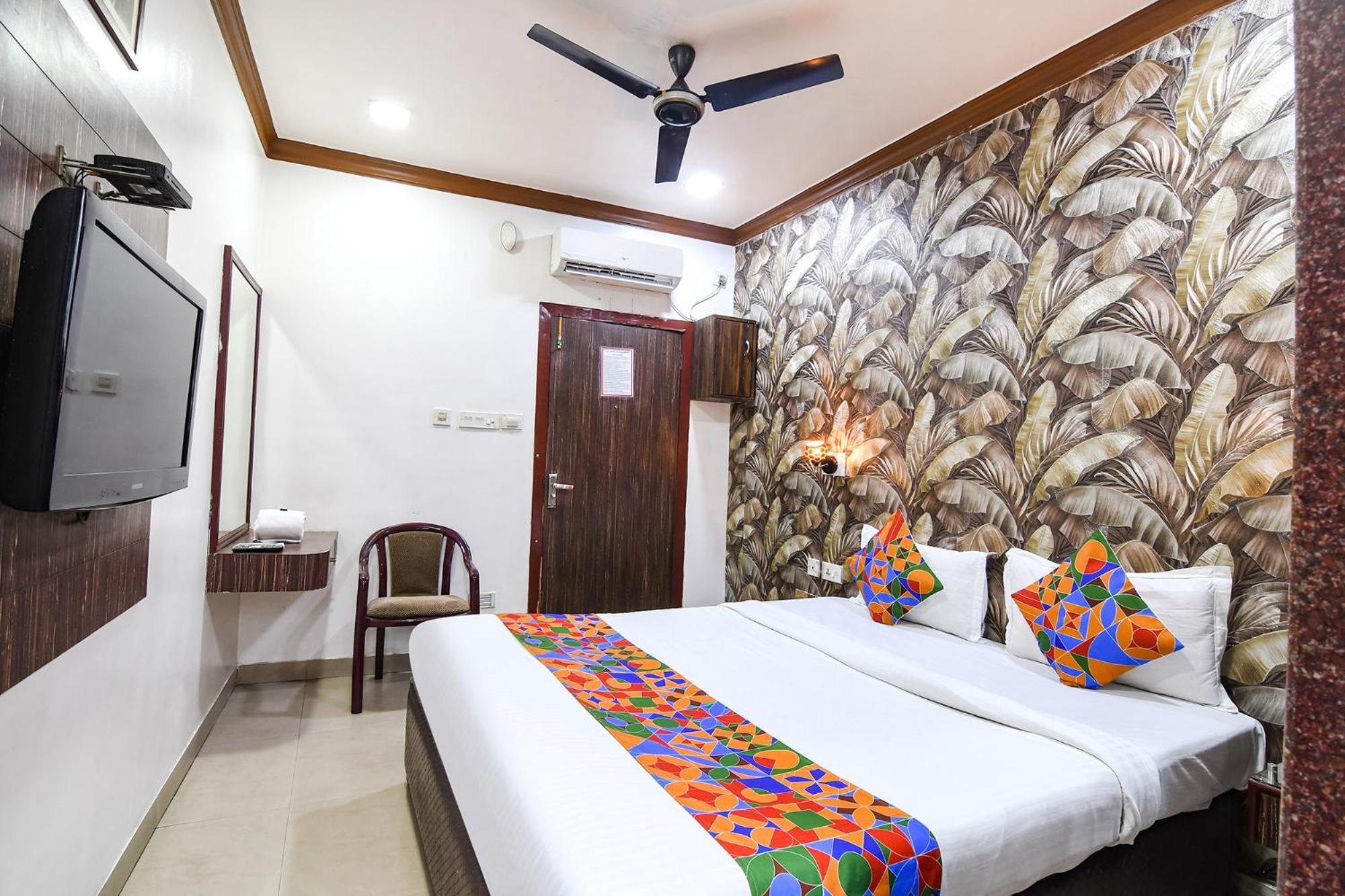 Hotel Diamond Suites Kolkata Bagian luar foto