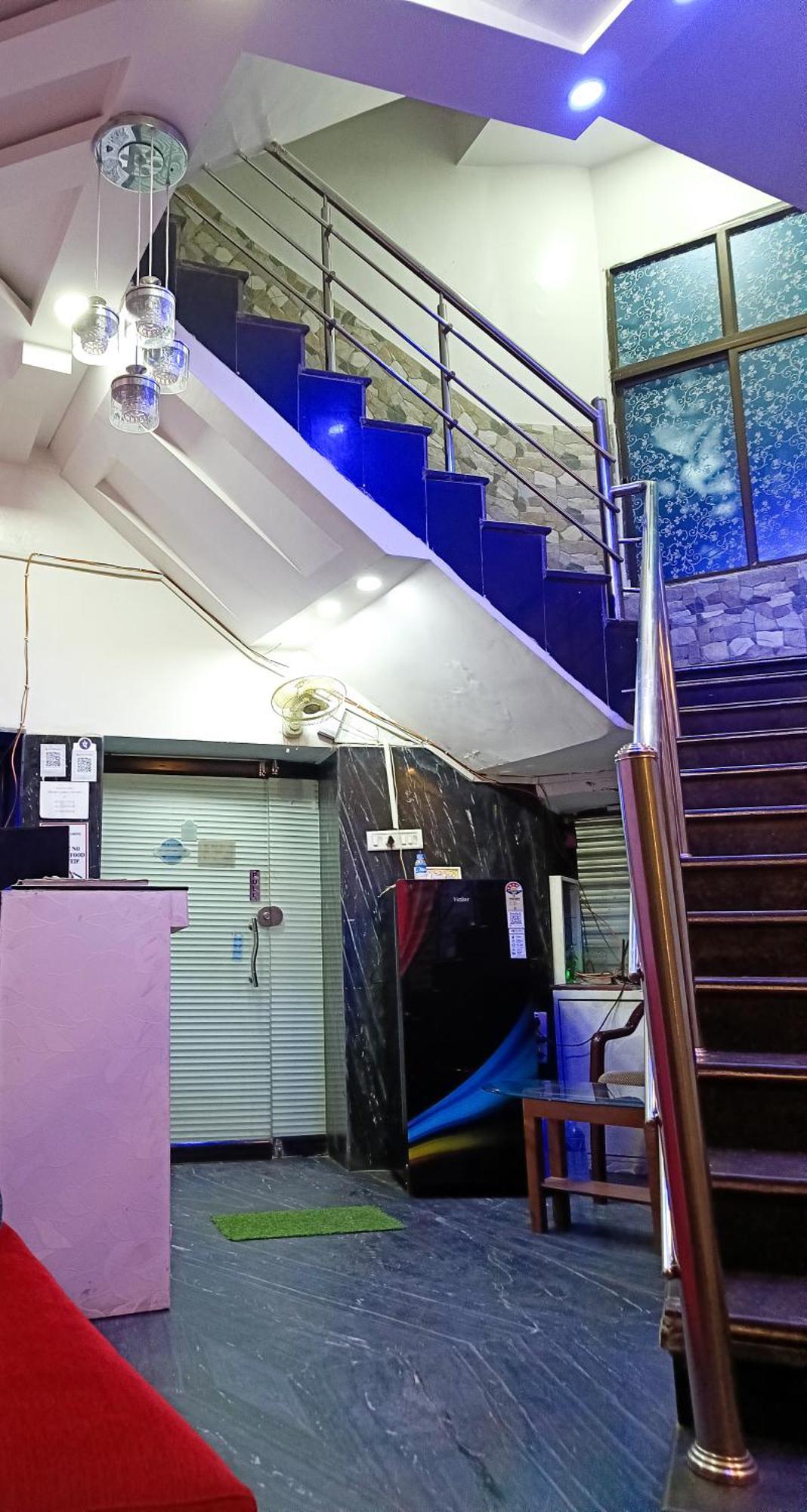 Hotel Diamond Suites Kolkata Bagian luar foto